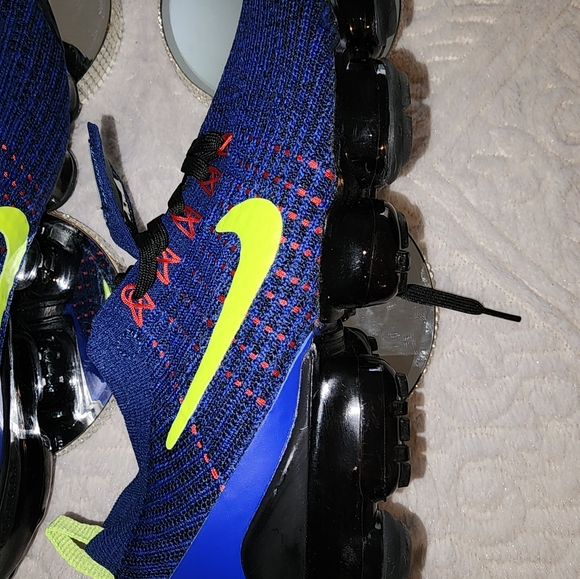 Nike Vapor Max - Picture 6 of 8